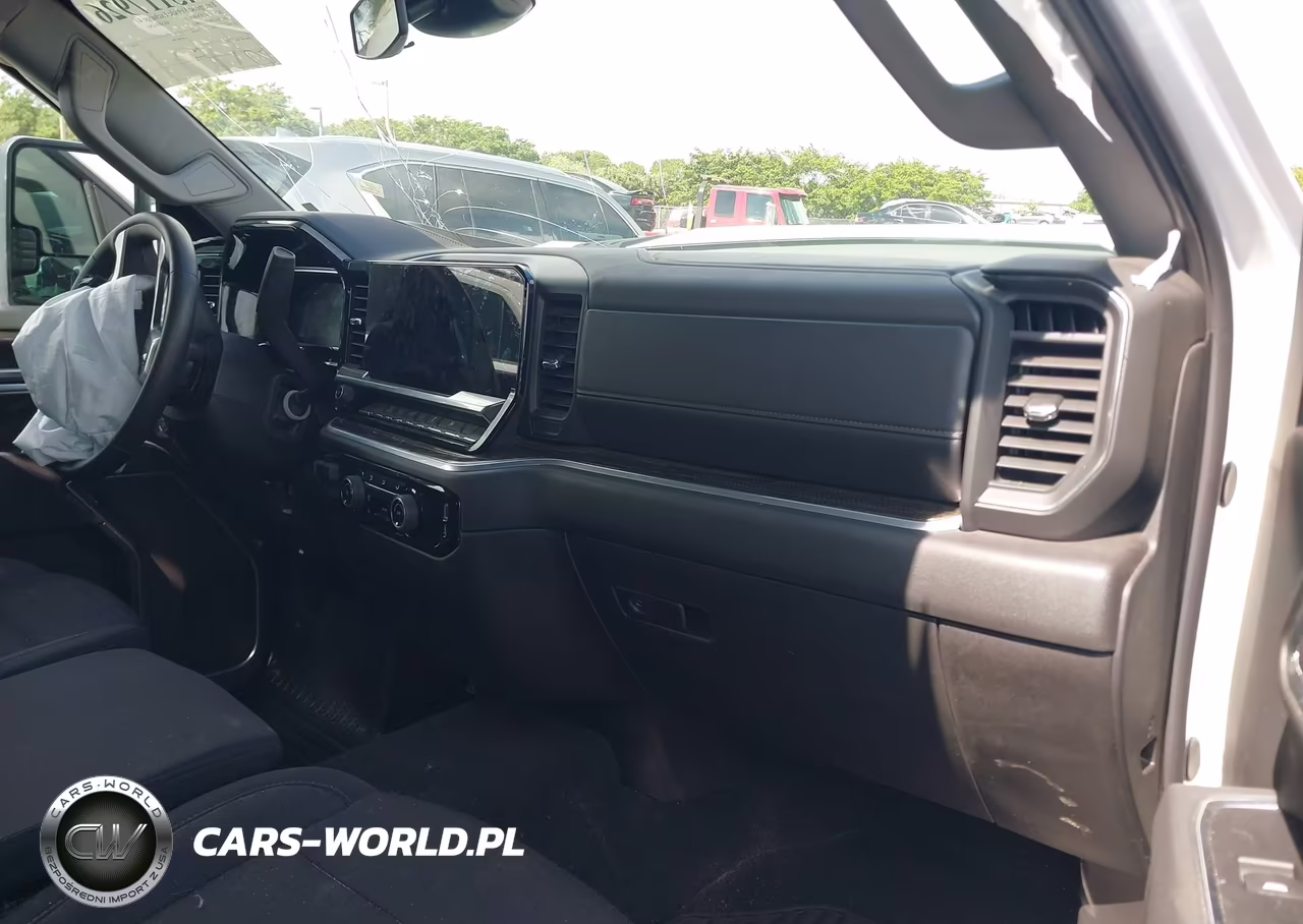 2026 Chevrolet Silverado 2500Hd , Standard Bed, Lt, 4Wd VIN:2GC1KNEYXT1158431 - 5