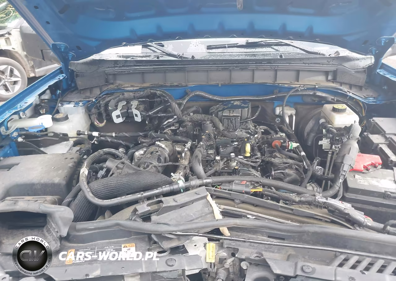2022 Ford Bronco Black Diamond VIN:1FMDE5BH7NLB87290 - 10