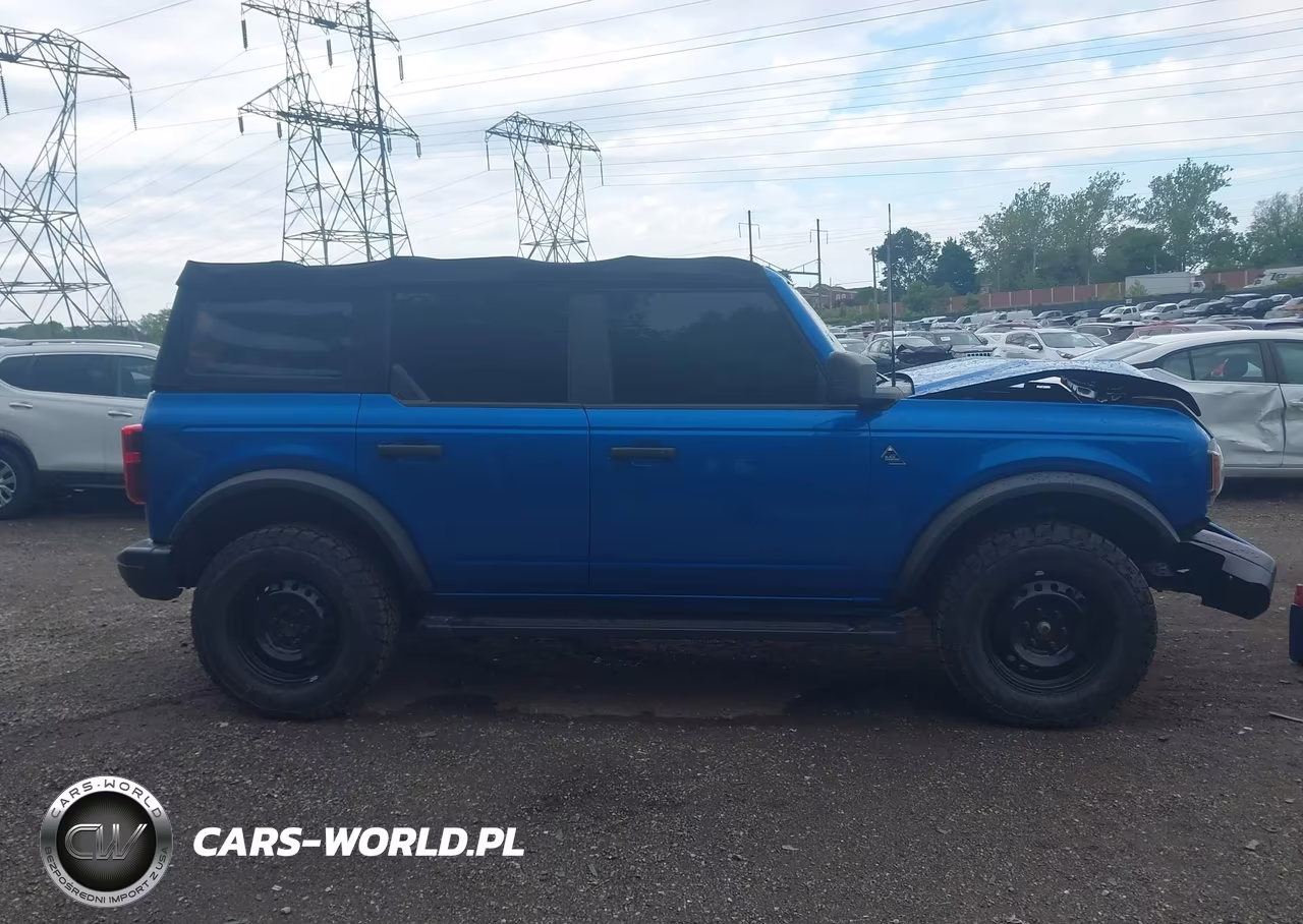 2022 Ford Bronco Black Diamond VIN:1FMDE5BH7NLB87290 - 14