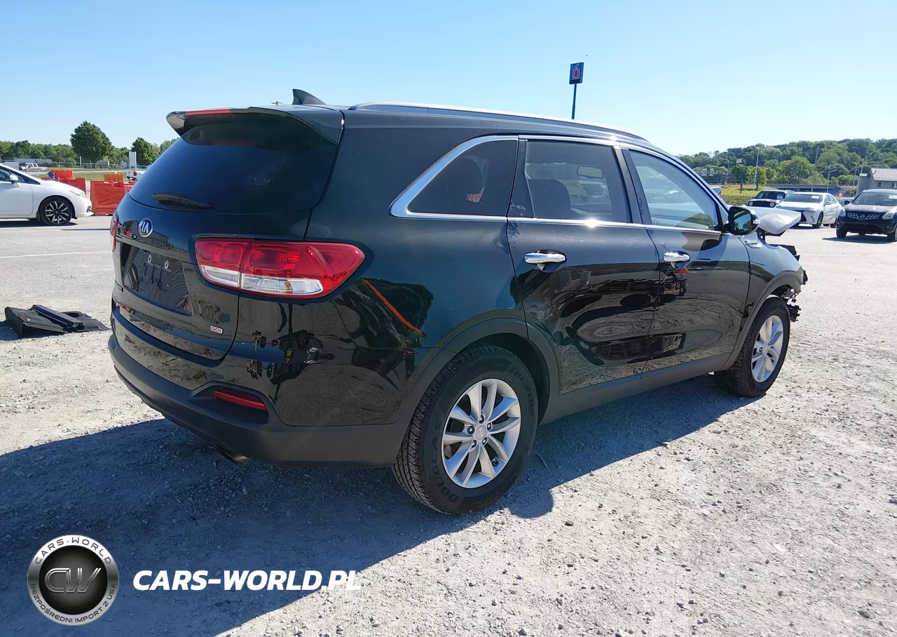 2017 Kia Sorento 2.4L Lx VIN:5XYPG4A39HG281215 - 4
