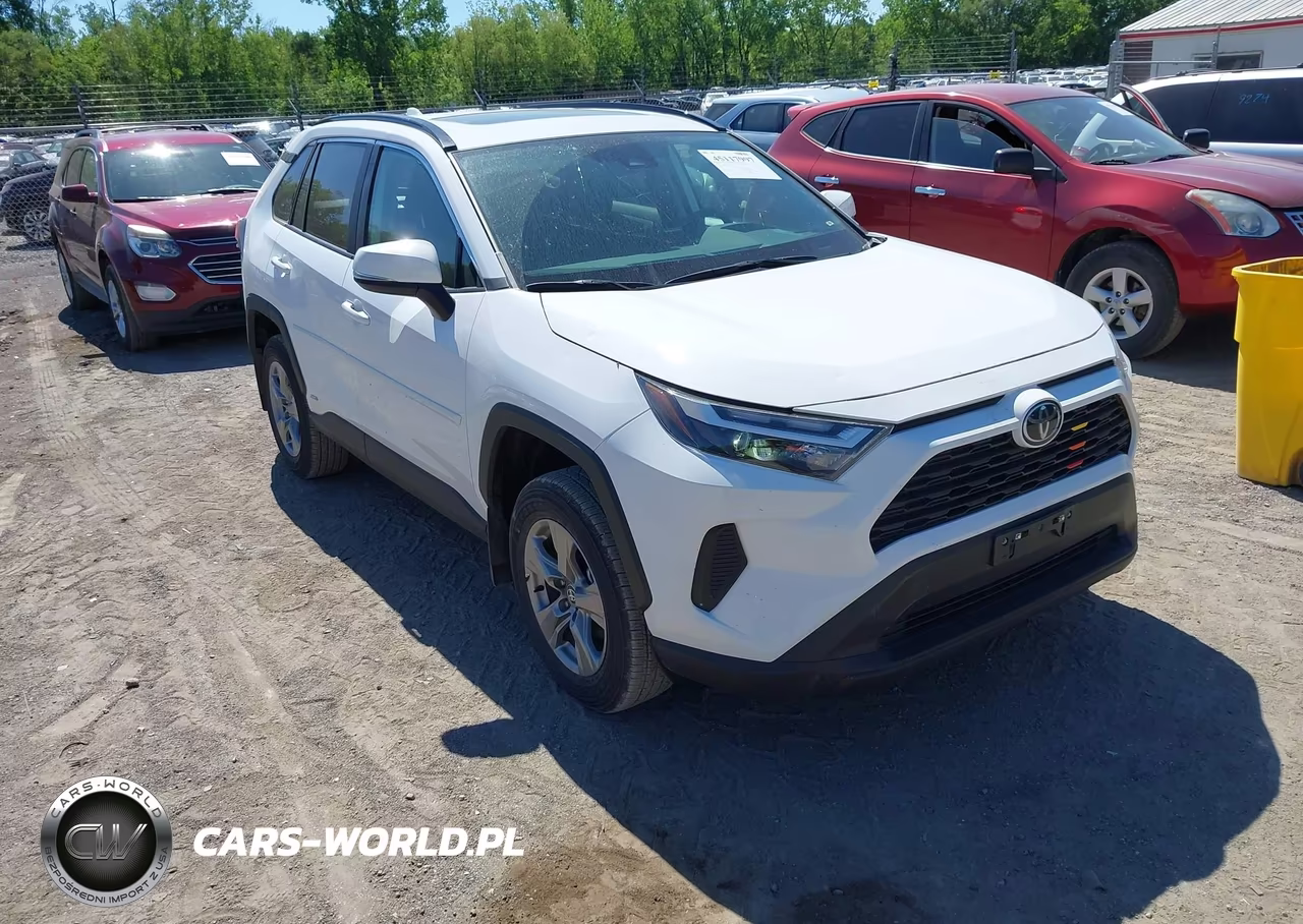 2025 Toyota Rav4 Hybrid Xle – zdjęcie 1 z 21