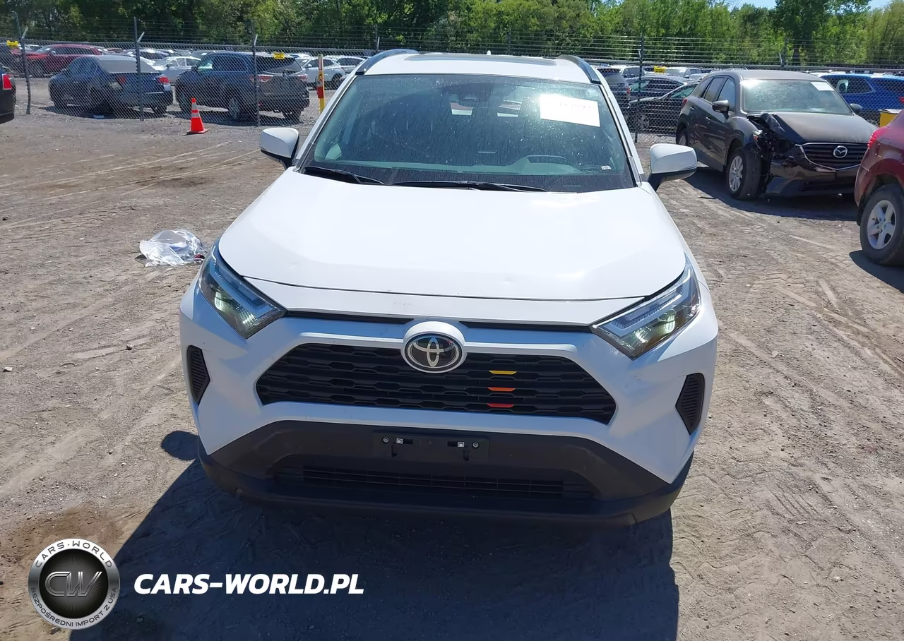 2025 Toyota Rav4 Hybrid Xle VIN:4T3RWRFVXSU189199 - 12