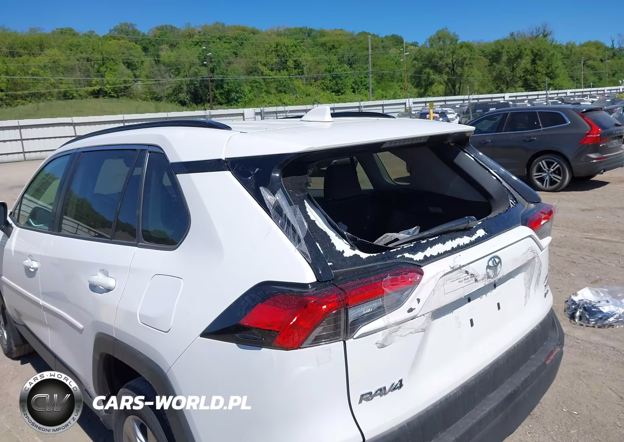 2025 Toyota Rav4 Hybrid Xle VIN:4T3RWRFVXSU189199 - 17