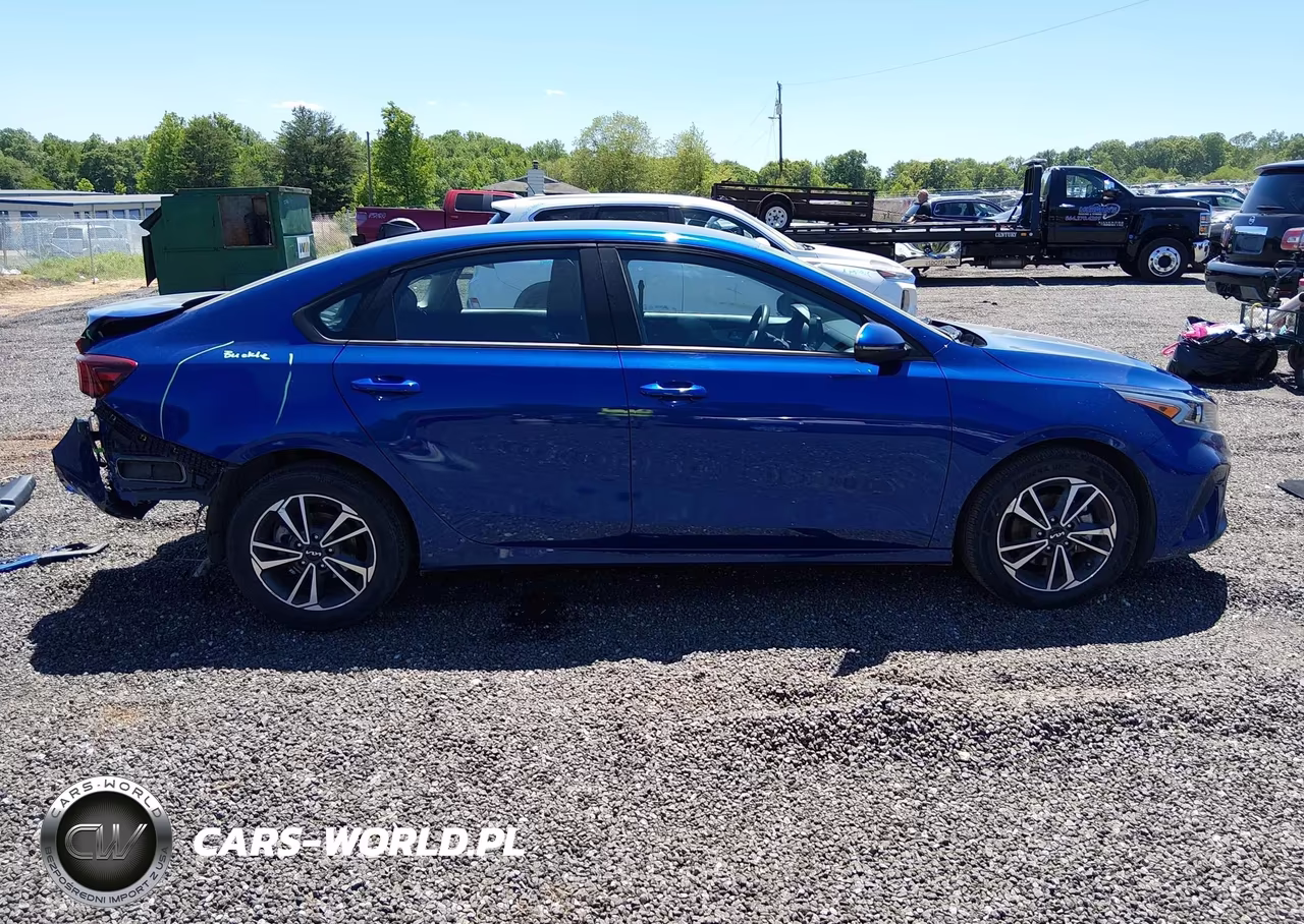 2024 Kia Forte Lxs VIN:3KPF24AD1RE725866 - 14