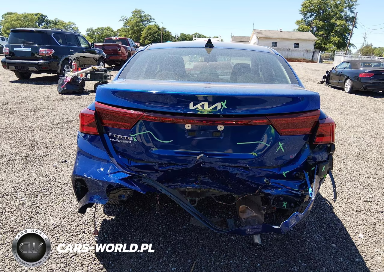2024 Kia Forte Lxs VIN:3KPF24AD1RE725866 - 17