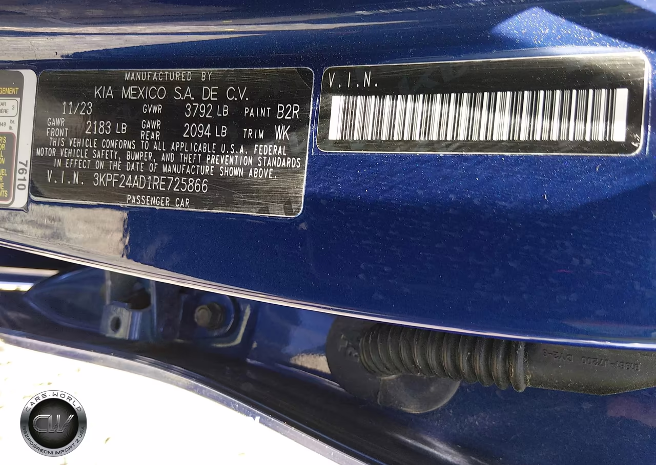 2024 Kia Forte Lxs VIN:3KPF24AD1RE725866 - 9