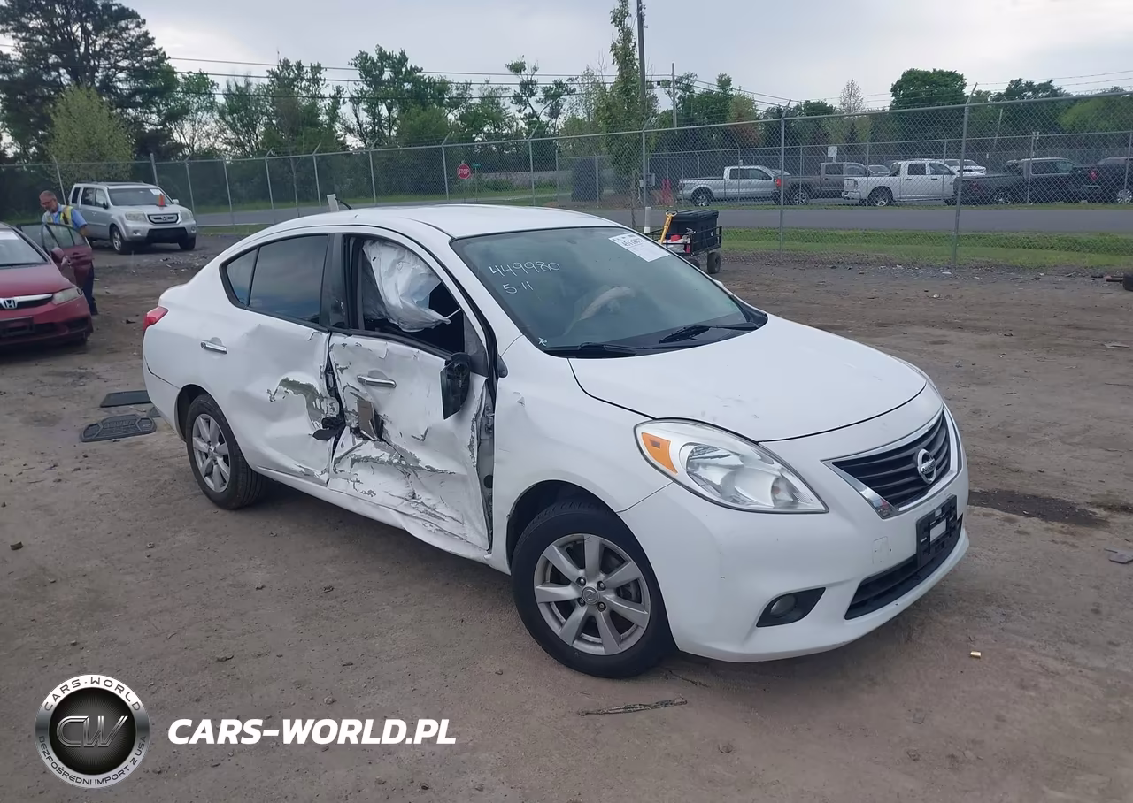2012 Nissan Versa 1.6 Sl