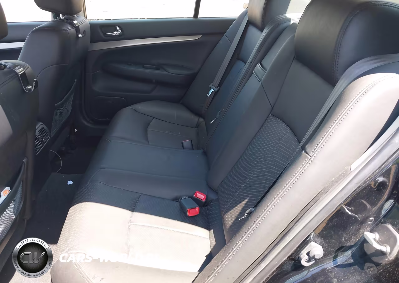 2015 Infiniti Q40 VIN:JN1CV6ARXFM650957 - 8