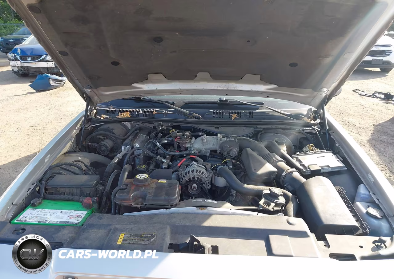 2008 Mercury Grand Marquis Ls VIN:2MEFM75V48X657844 - 10