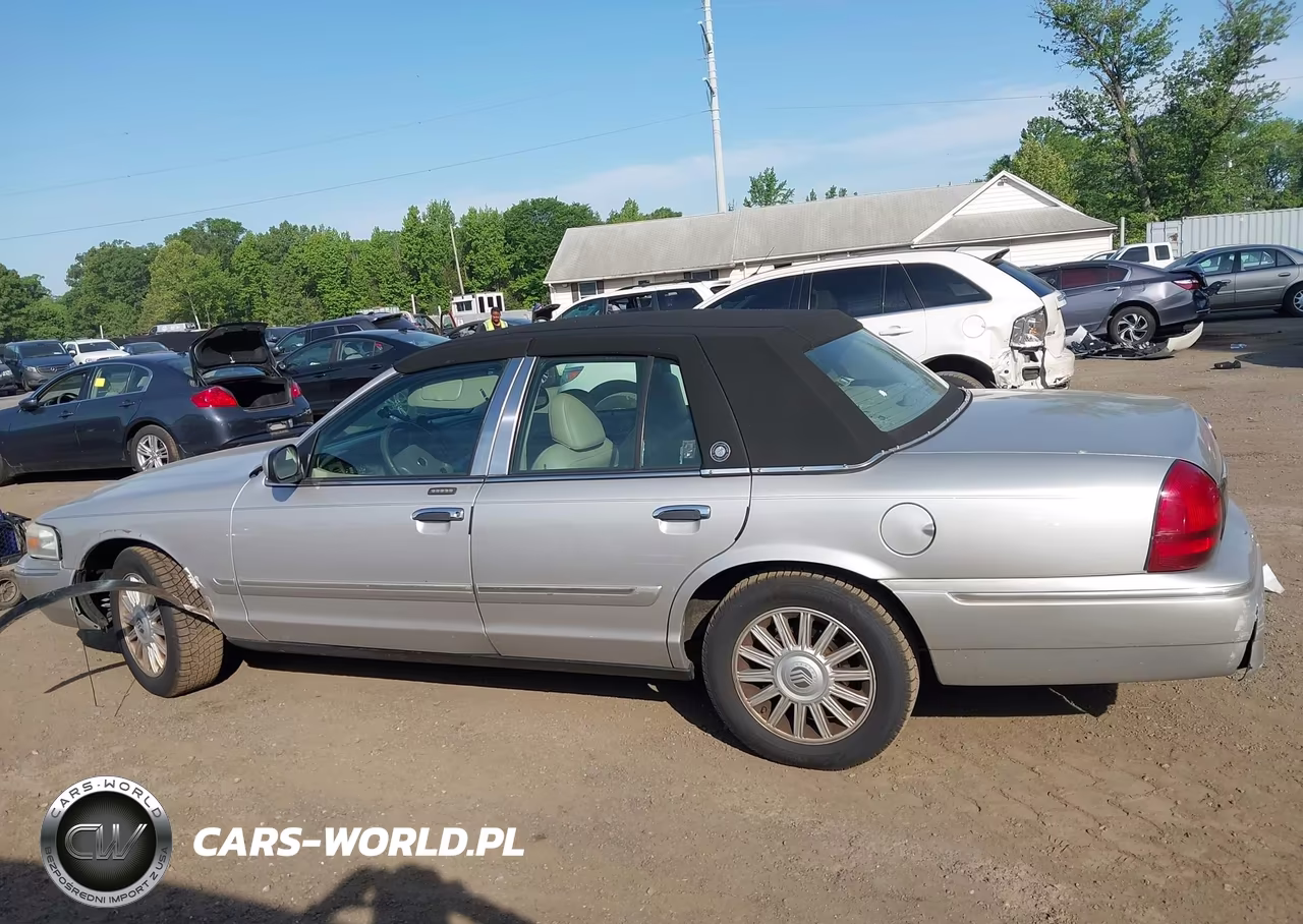 2008 Mercury Grand Marquis Ls VIN:2MEFM75V48X657844 - 14