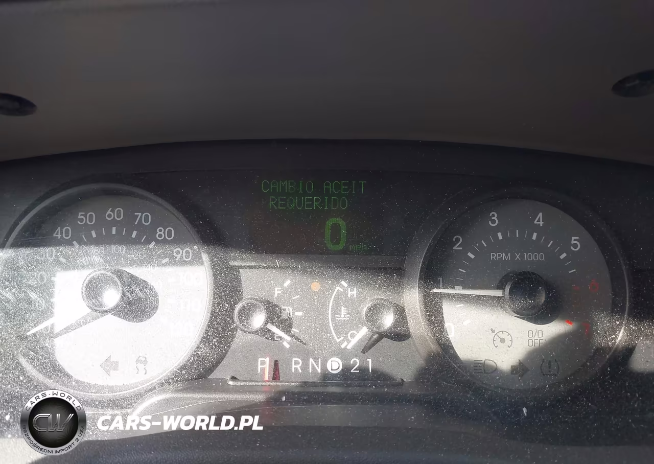 2008 Mercury Grand Marquis Ls VIN:2MEFM75V48X657844 - 7