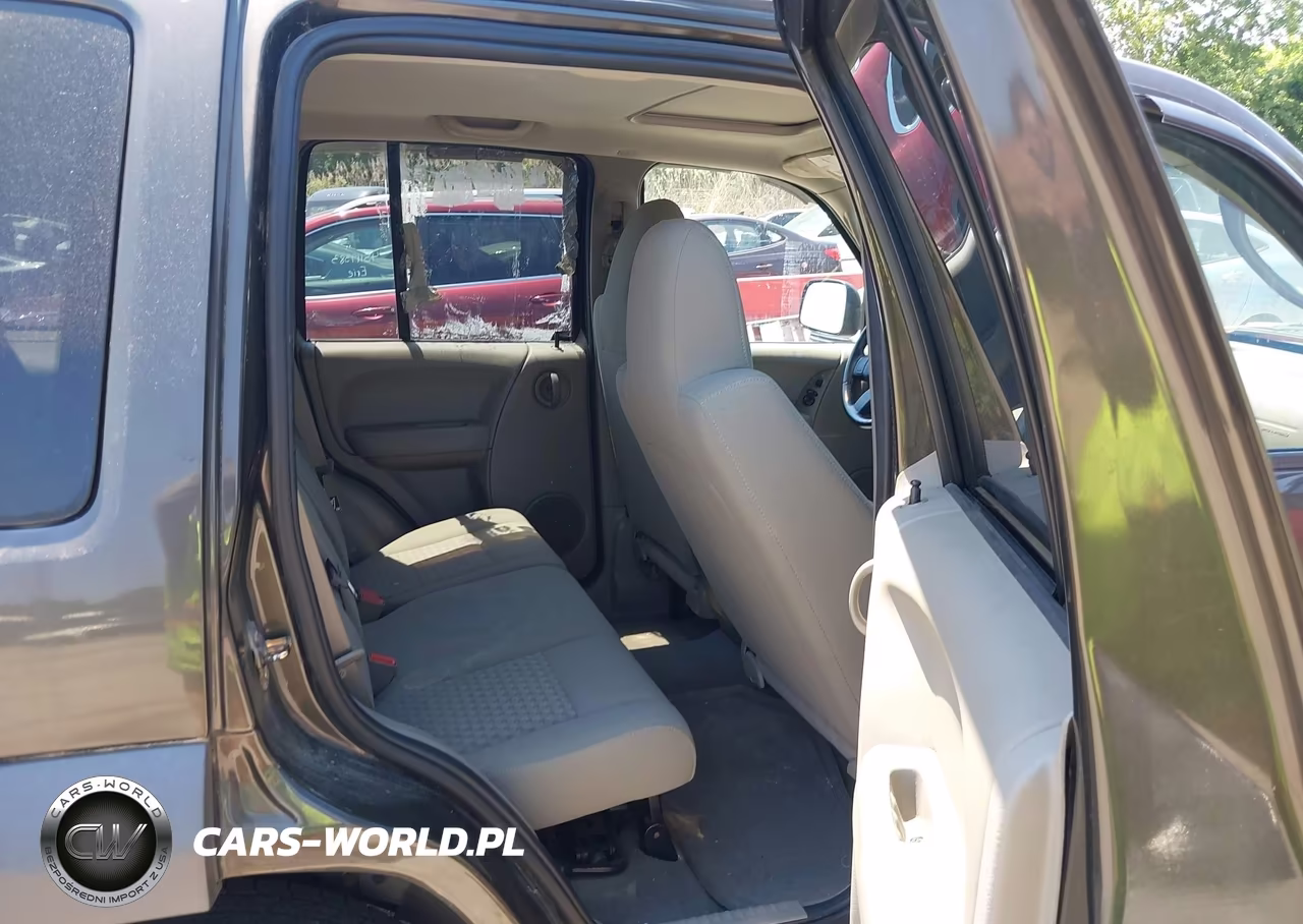 2006 Jeep Liberty Sport VIN:1J8GL48K26W176548 - 8