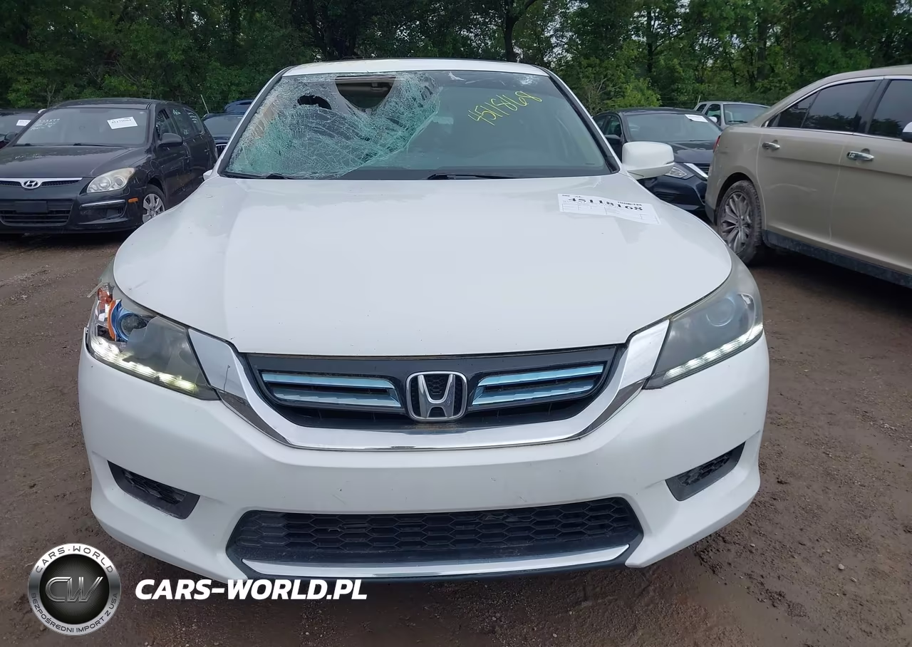 2015 Honda Accord Hybrid Ex-L VIN:1HGCR6F52FA001082 - 12