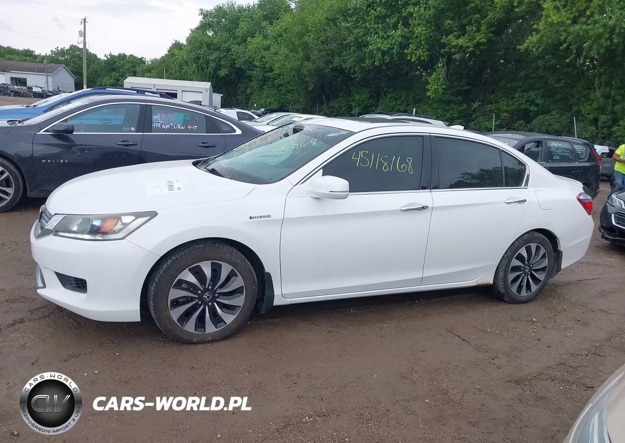 2015 Honda Accord Hybrid Ex-L VIN:1HGCR6F52FA001082 - 14