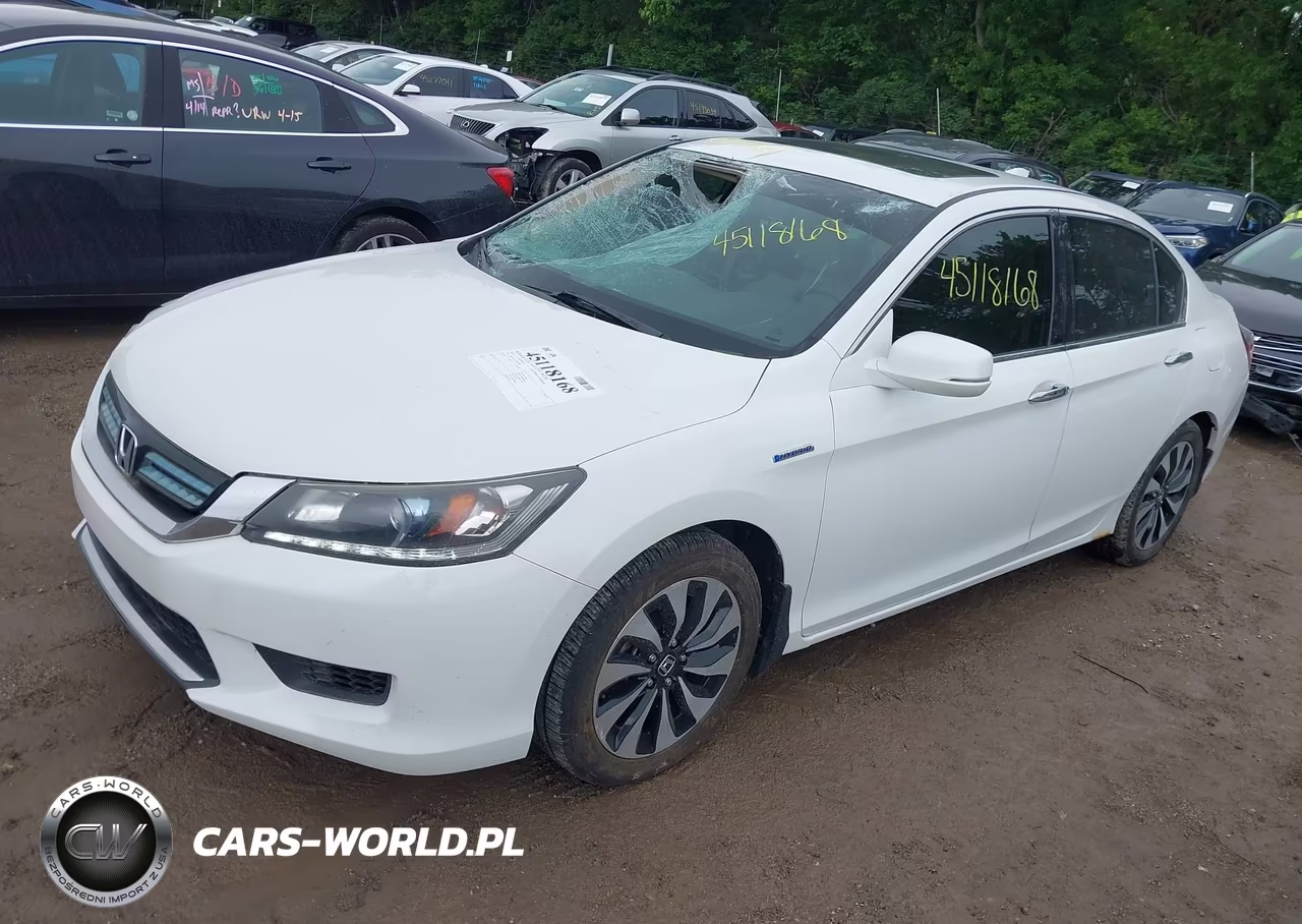 2015 Honda Accord Hybrid Ex-L VIN:1HGCR6F52FA001082 - 17
