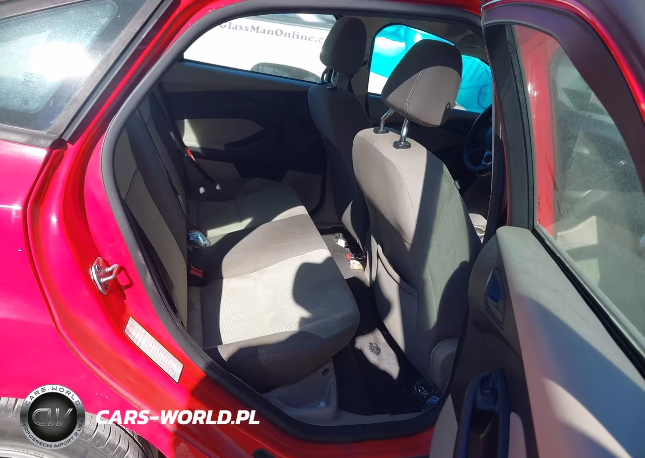 2012 Ford Focus Se VIN:1FAHP3F25CL333277 - 8