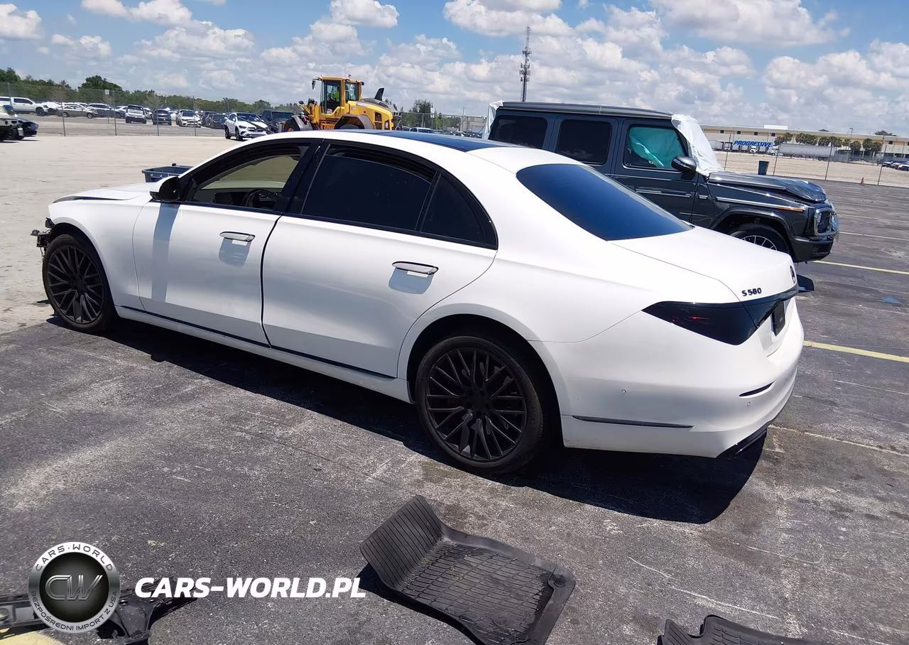 2023 Mercedes-Benz S 580 4Matic VIN:W1K6G7GB6PA238290 - 3