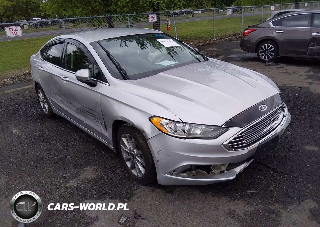 2017 Ford Fusion Hybrid Se