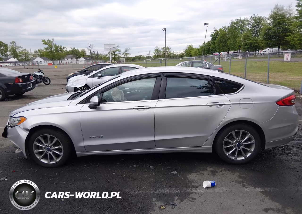 2017 Ford Fusion Hybrid Se VIN:3FA6P0LU8HR346030 - 13