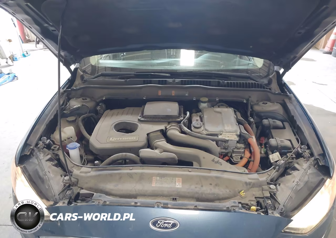 2018 Ford Fusion Hybrid S VIN:3FA6P0UU8JR254646 - 10