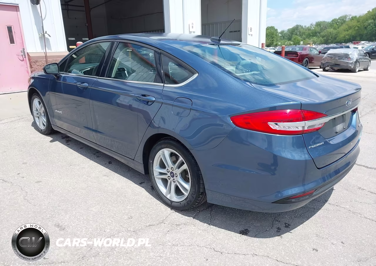 2018 Ford Fusion Hybrid S VIN:3FA6P0UU8JR254646 - 3