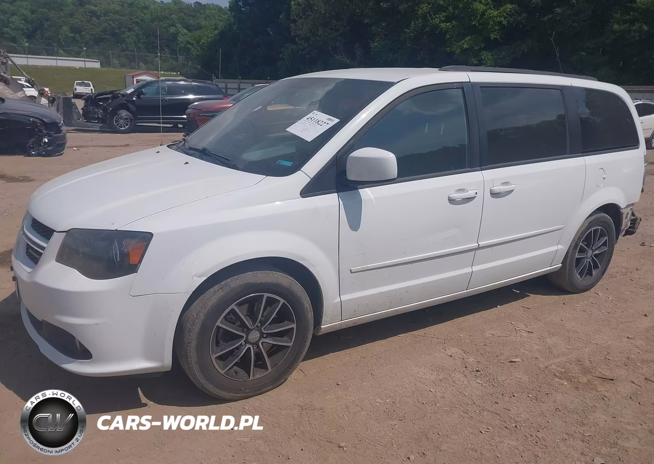 2017 Dodge Grand Caravan Gt VIN:2C4RDGEG8HR799196 - 2