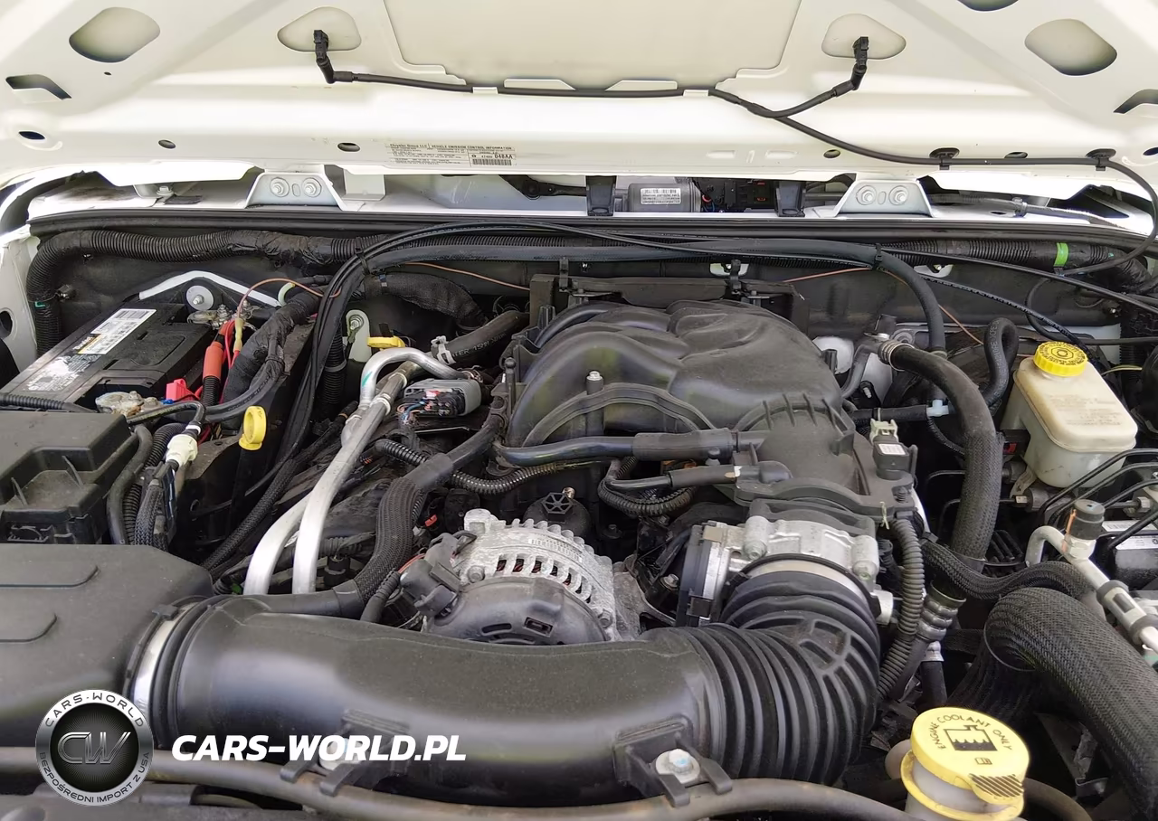 2014 Jeep Wrangler Willys Wheeler VIN:1C4AJWAG2EL253939 - 10