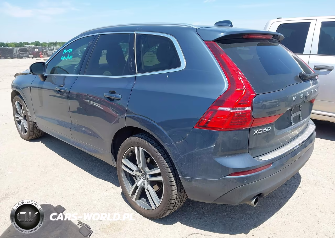 2020 Volvo Xc60 T5 Momentum VIN:YV4102DK2L1582738 - 3