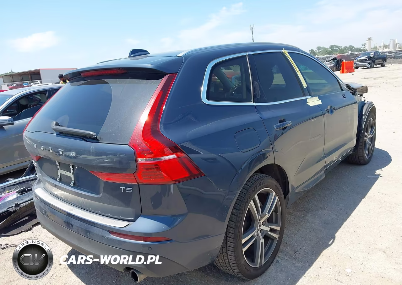 2020 Volvo Xc60 T5 Momentum VIN:YV4102DK2L1582738 - 4