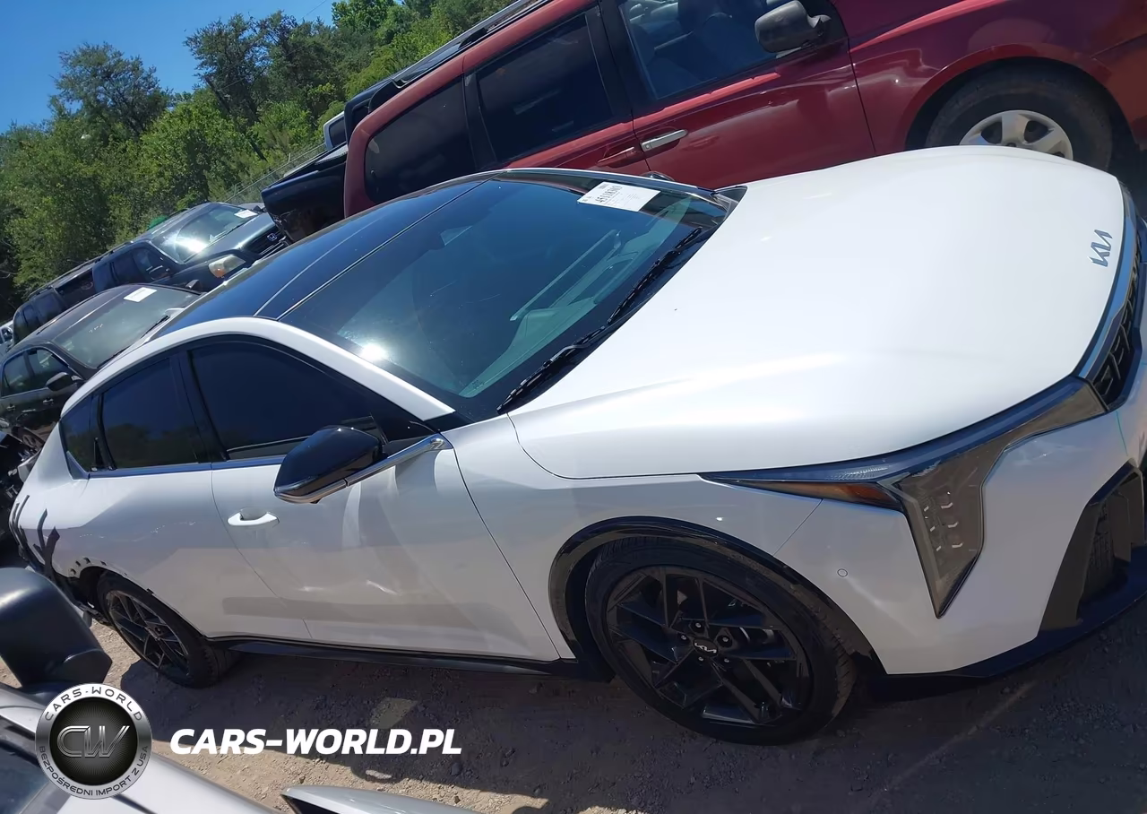 2025 Kia K4 Gt-Line Turbo VIN:3KPFW4DC0SE108598 - 13