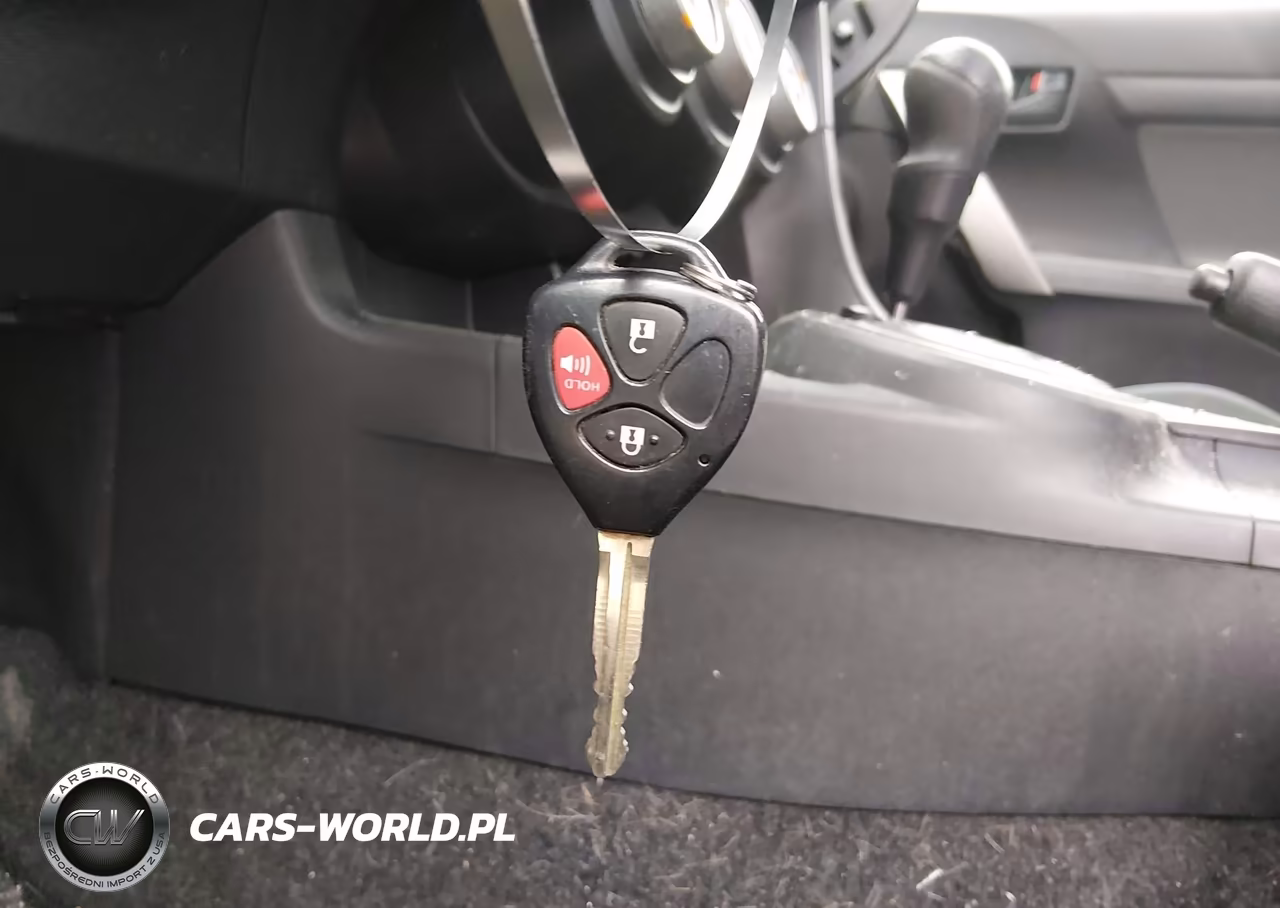 2012 Scion Tc VIN:JTKJF5C72C3039323 - 11