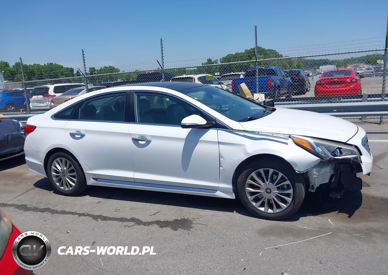 2015 Hyundai Sonata Limited VIN:5NPE34AFXFH134520 - 13