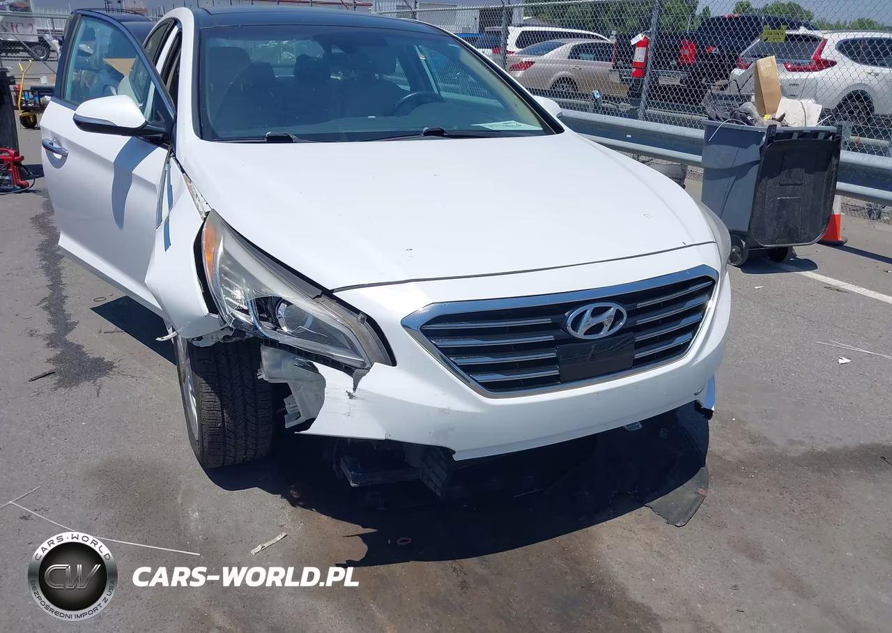 2015 Hyundai Sonata Limited VIN:5NPE34AFXFH134520 - 6
