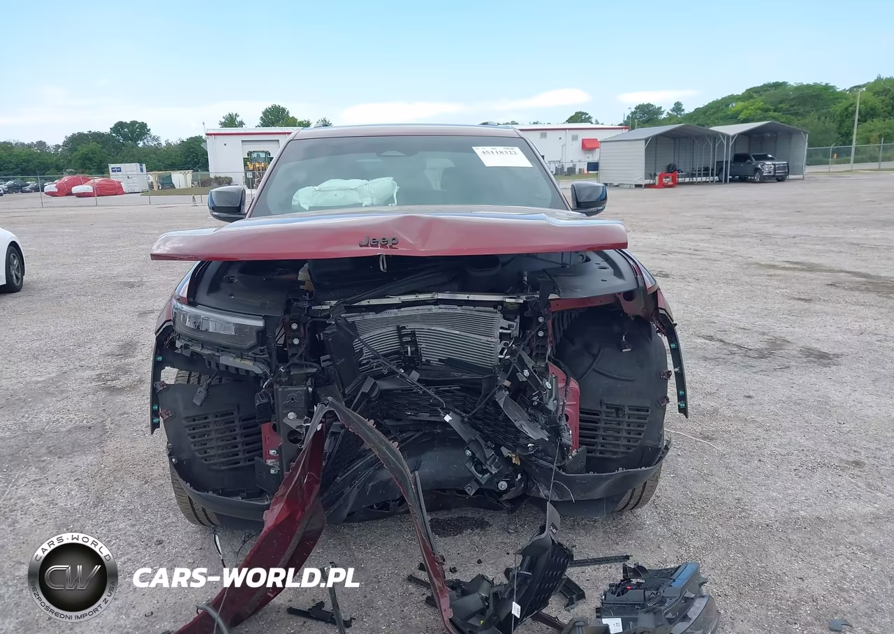 2024 Jeep Grand Cherokee Altitude X 4X2 VIN:1C4RJGAG4R8601578 - 12