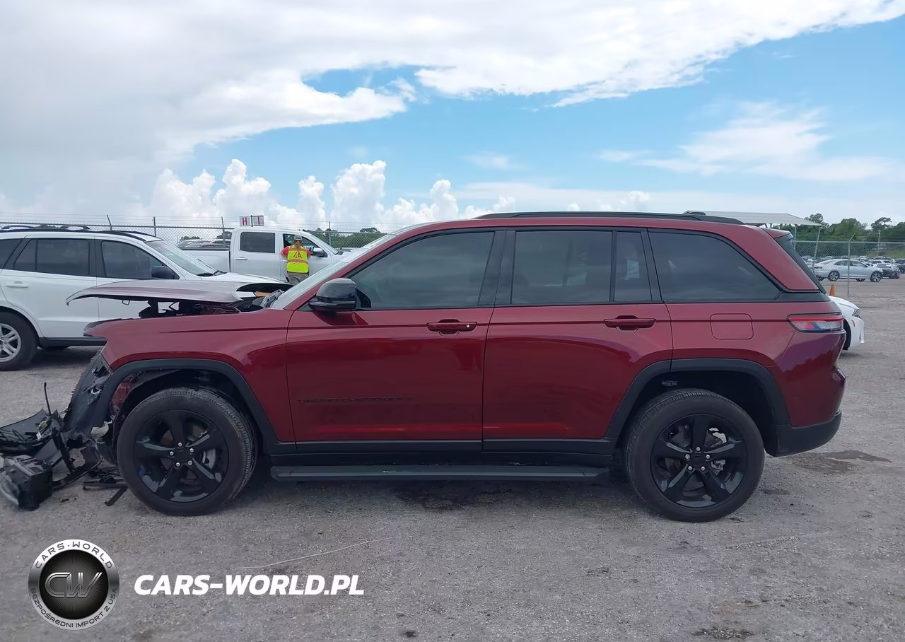 2024 Jeep Grand Cherokee Altitude X 4X2 VIN:1C4RJGAG4R8601578 - 14