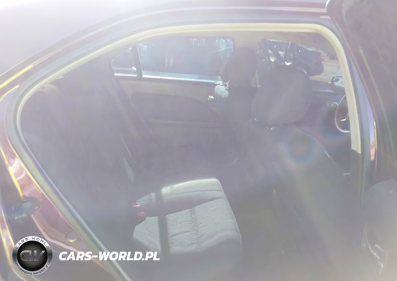 2012 Ford Fusion Se VIN:3FAHP0HG1CR418982 - 8