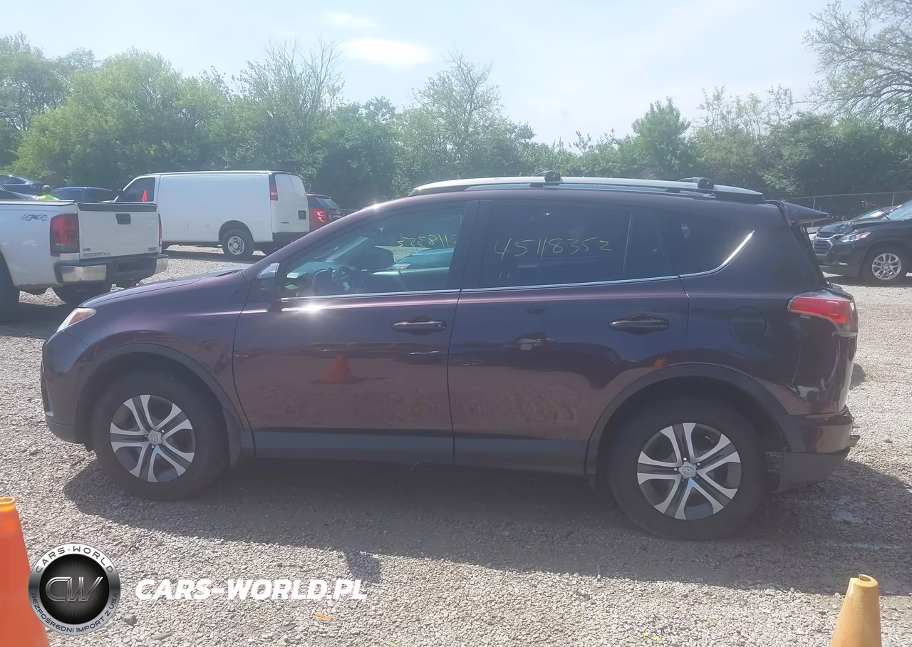 2017 Toyota Rav4 Le VIN:2T3BFREV5HW599677 - 14