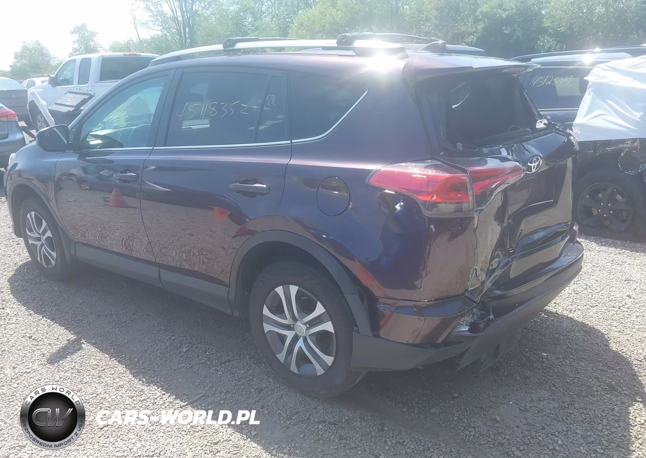2017 Toyota Rav4 Le VIN:2T3BFREV5HW599677 - 3
