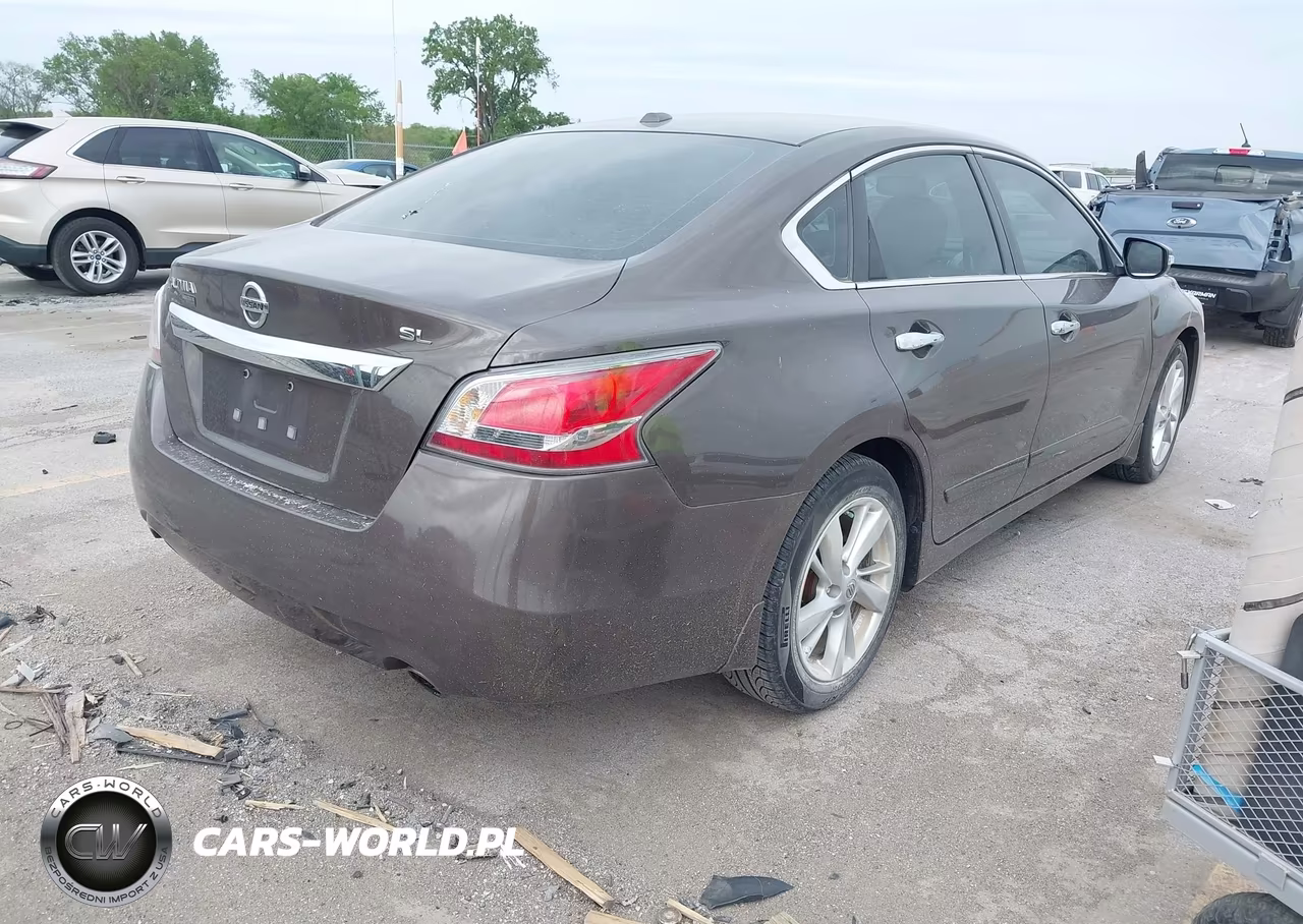 2015 Nissan Altima 2.5 Sl VIN:1N4AL3AP4FC116775 - 4