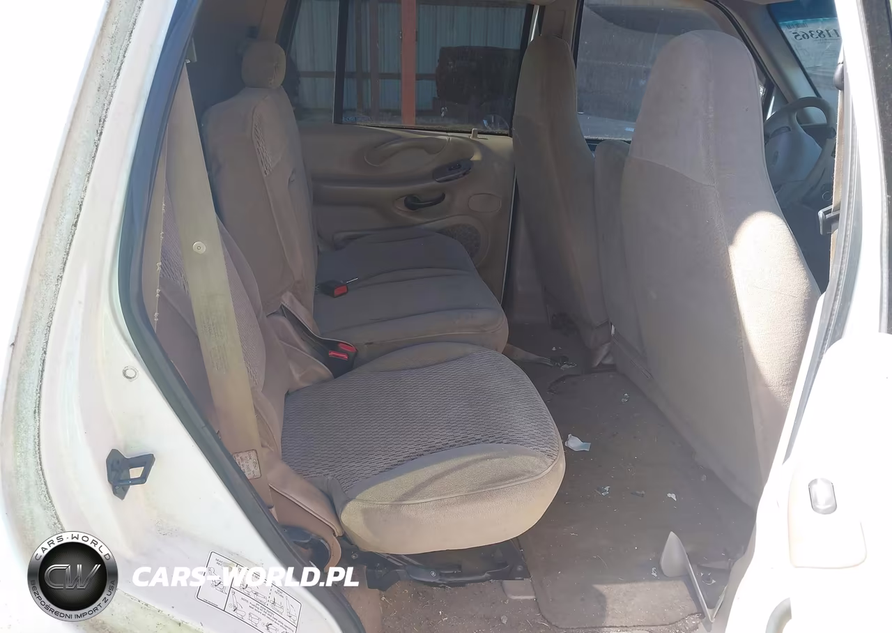 1998 Ford Expedition Eddie Bauer-Xlt VIN:1FMEU17L3WLA13750 - 8