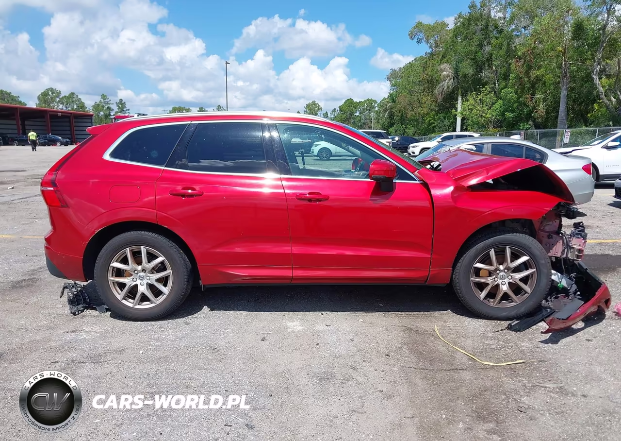 2018 Volvo Xc60 T5 Momentum VIN:LYV102RK8JB121304 - 12