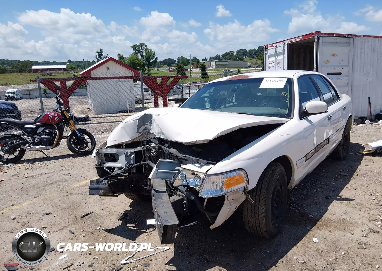 2003 Ford Crown Victoria Standard VIN:2FAFP73W83X156877 - 6