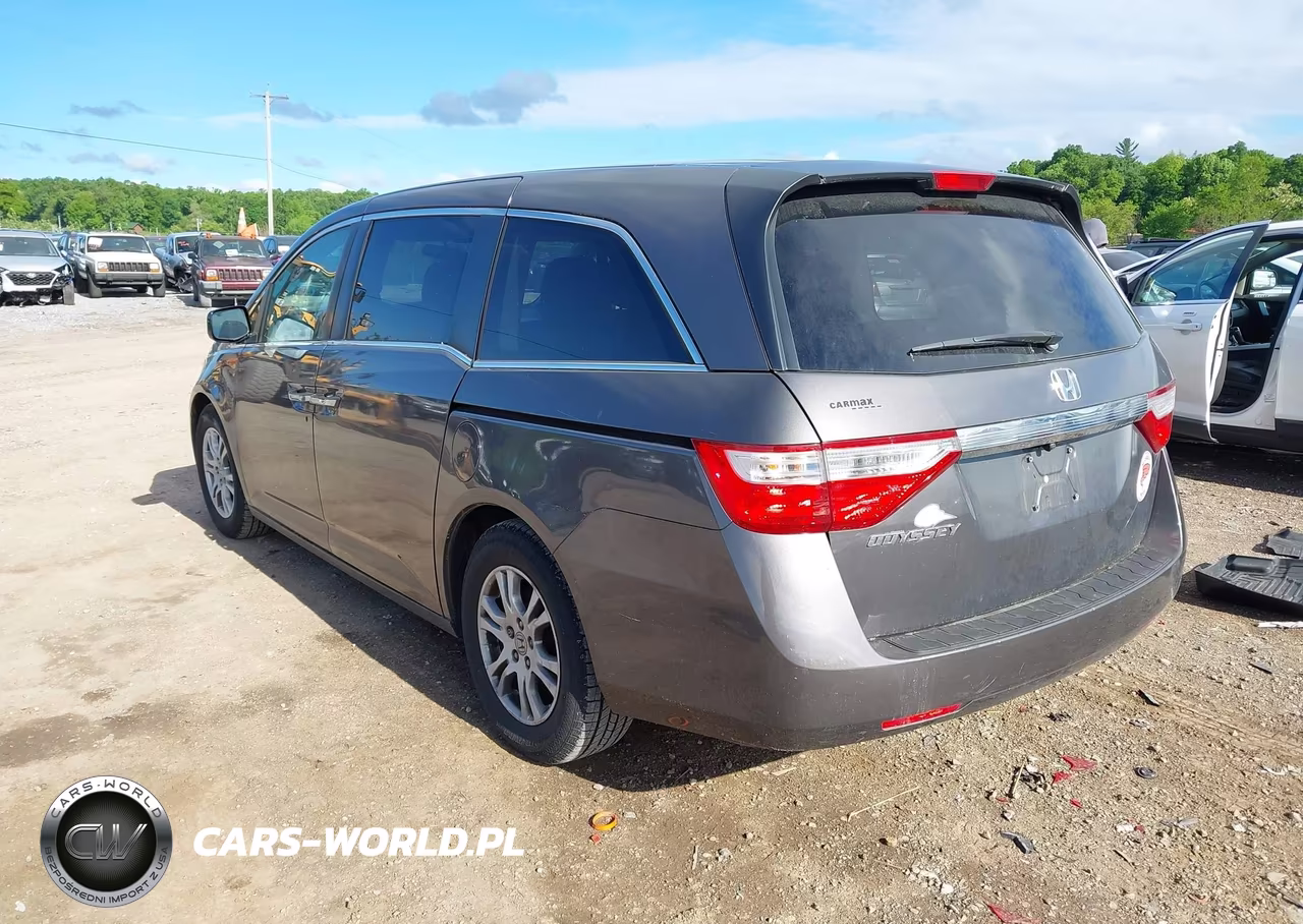 2013 Honda Odyssey Ex VIN:5FNRL5H4XDB054321 - 3