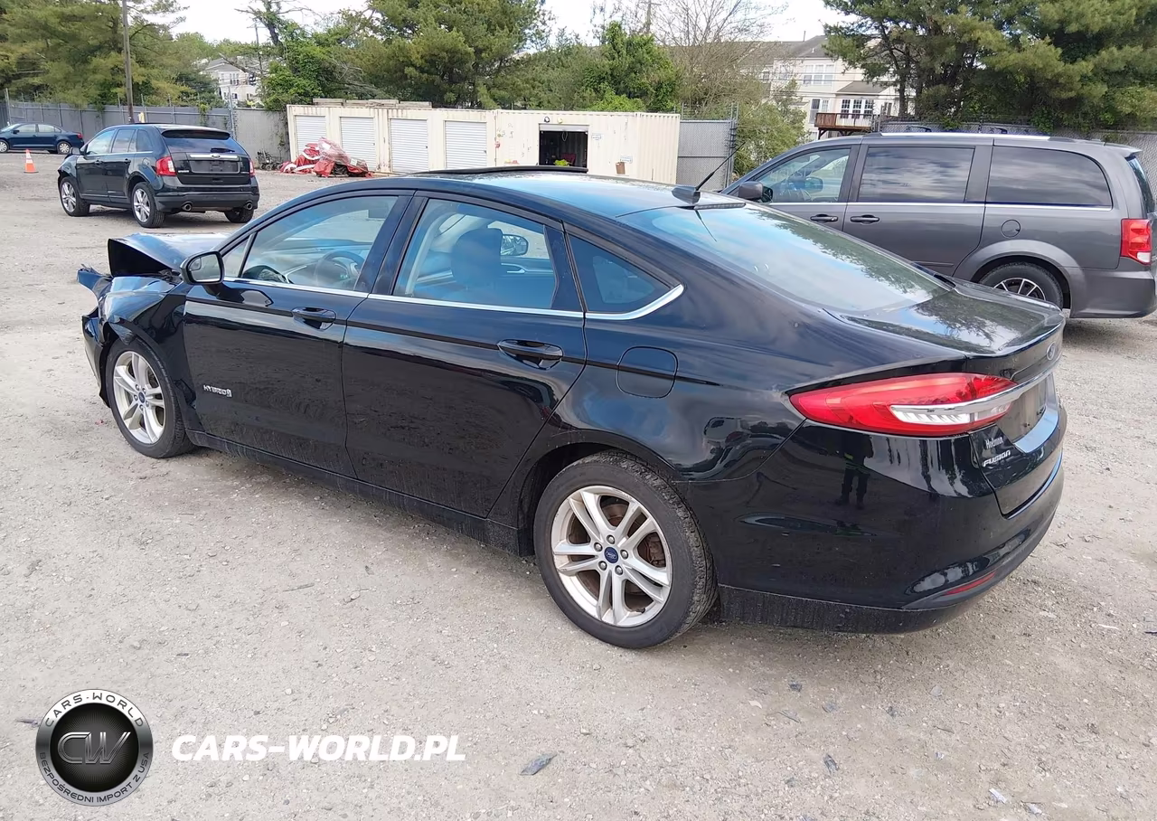 2018 Ford Fusion Hybrid Se VIN:3FA6P0LU7JR131972 - 3