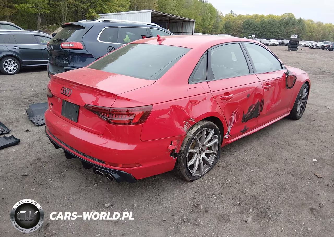 2018 Audi S4 3.0T Premium Plus VIN:WAUB4AF45JA136632 - 4