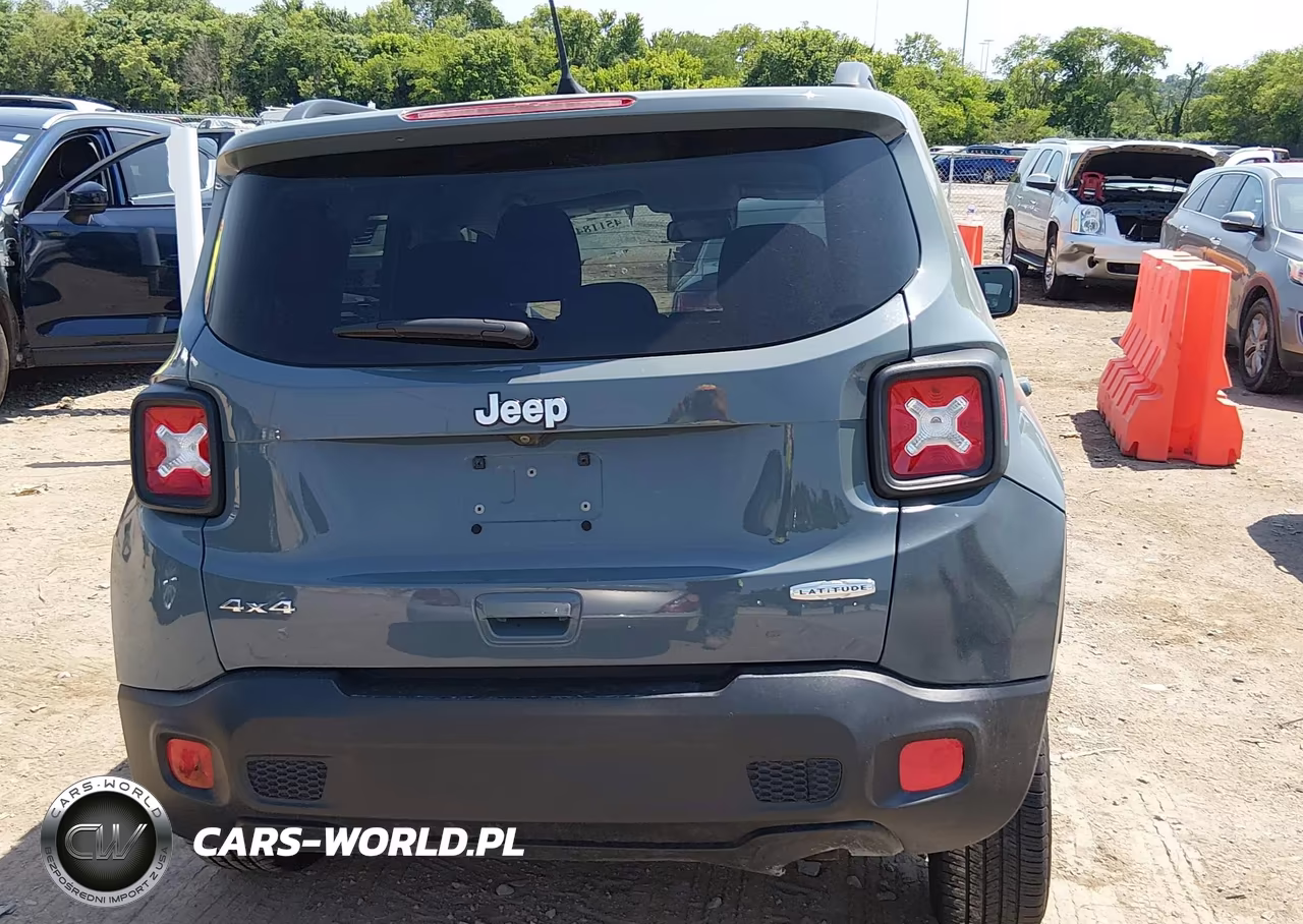 2018 Jeep Renegade Latitude 4X4 VIN:ZACCJBBBXJPG75953 - 16