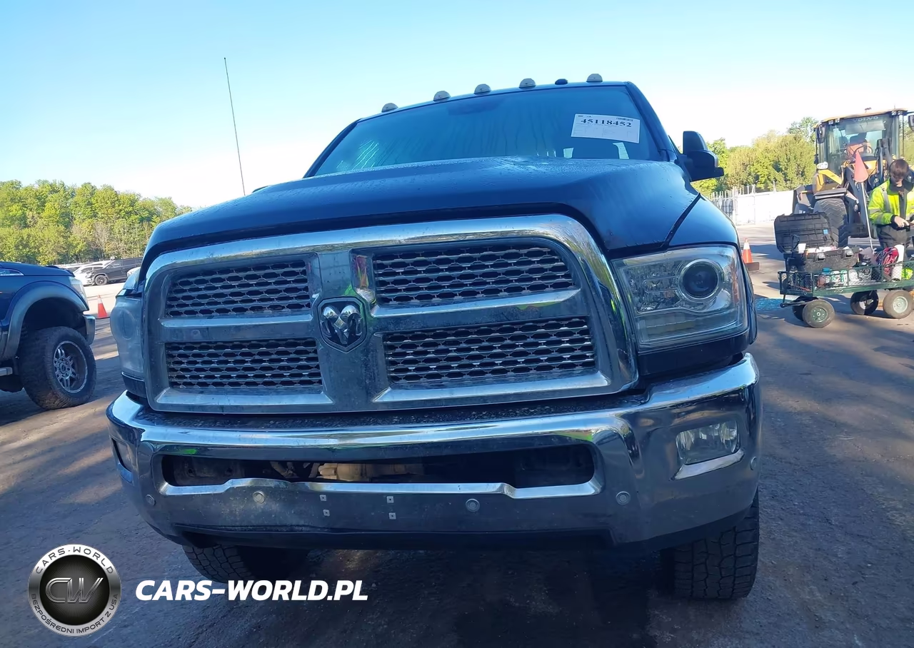 2016 Ram 2500 Laramie Power Wagon VIN:3C6TR5FJ9GG287139 - 12