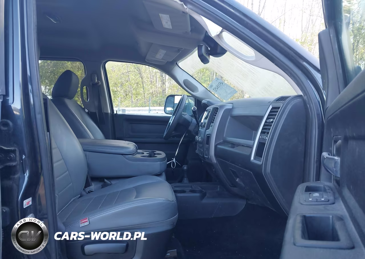 2016 Ram 2500 Laramie Power Wagon VIN:3C6TR5FJ9GG287139 - 5