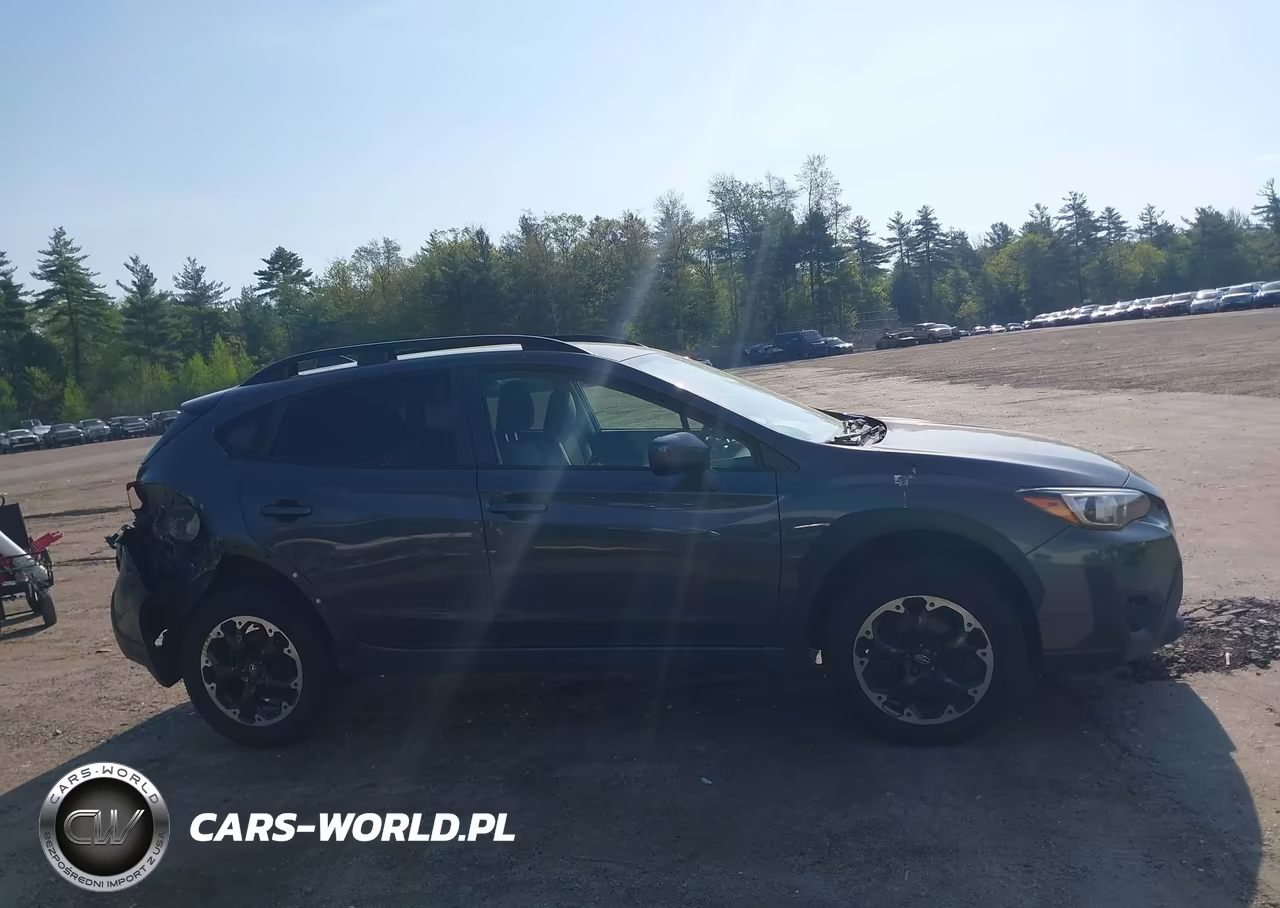 2021 Subaru Crosstrek Premium VIN:JF2GTAPC1M8332758 - 13