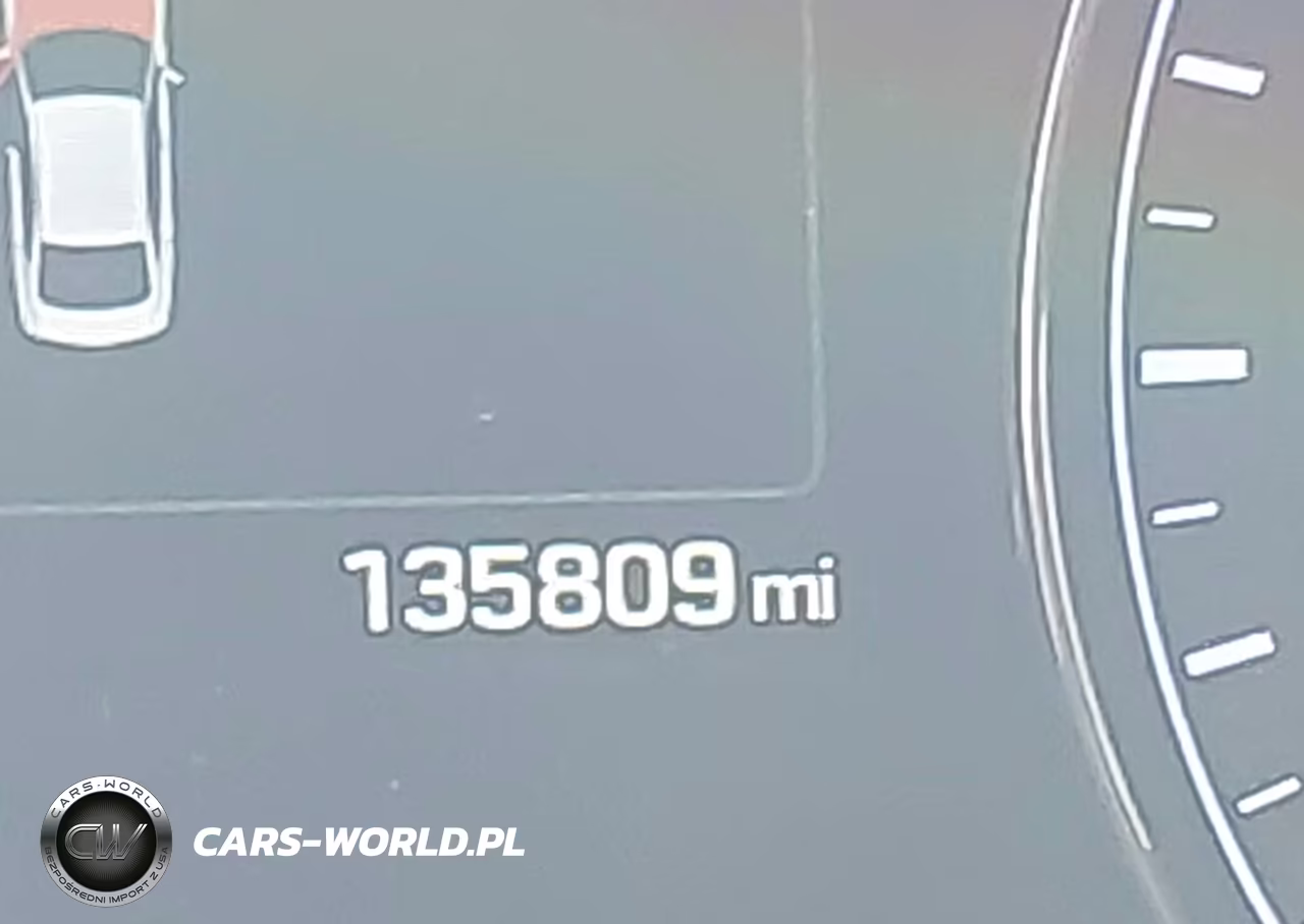 2016 Hyundai Genesis 3.8 VIN:KMHGN4JE1GU107736 - 15